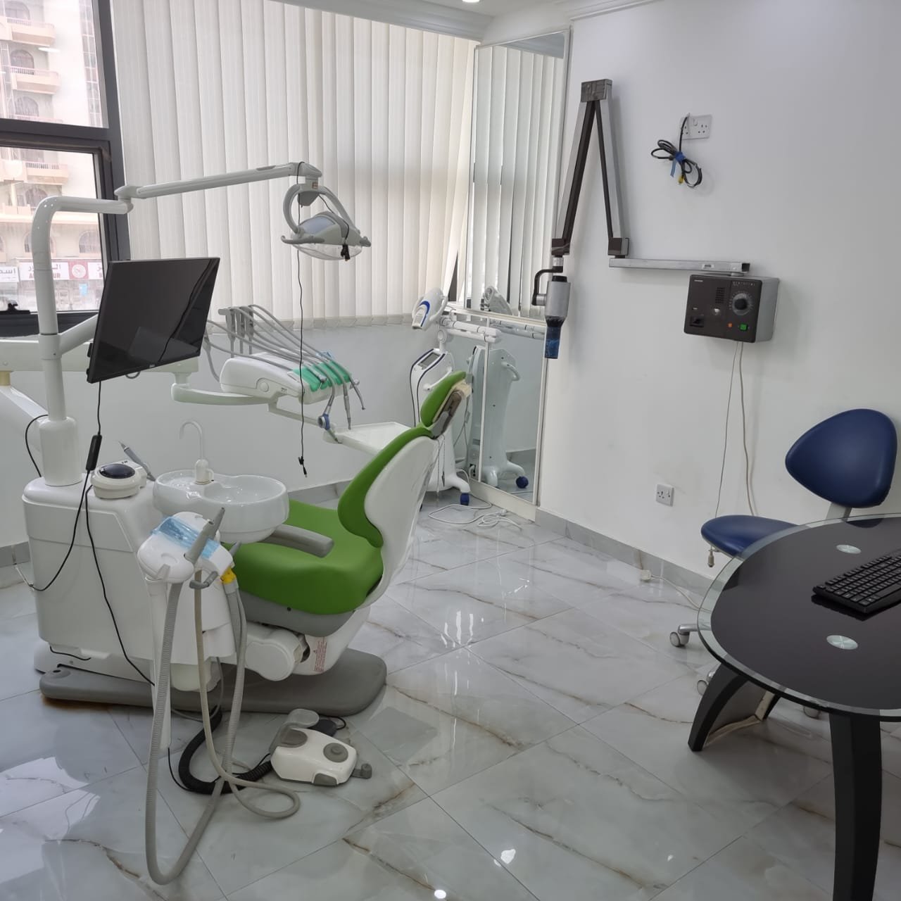 Polyclinic for sale