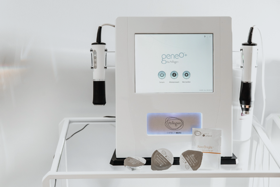 Use Cases of OxyGeneo Machine IN SKINCARE CLINICKS AND BEAUTY CENTERS